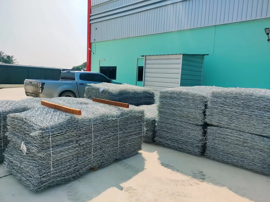 โรงงานนลินธรณ์พาณิชย์